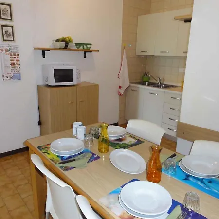 Appartamento In 38315 *